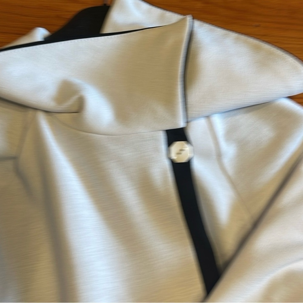 S Michael Tyler vintage asymmetrical A line swing blazer in classic white/black - Picture 6 of 10